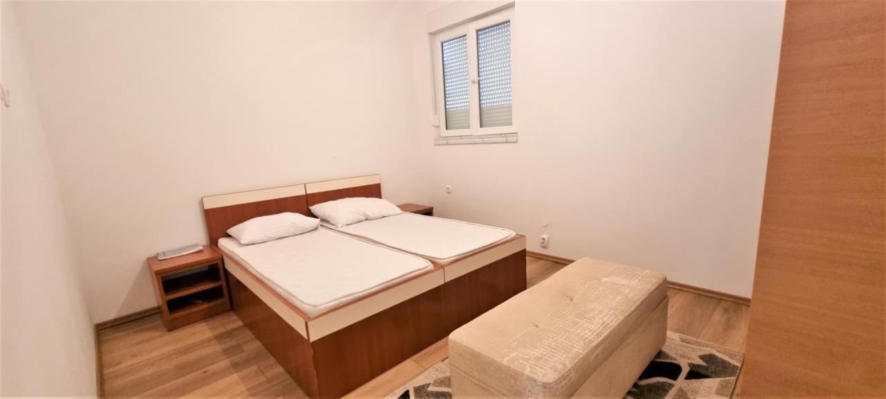 Apartments Prince & Tiffany 노바야 외부 사진